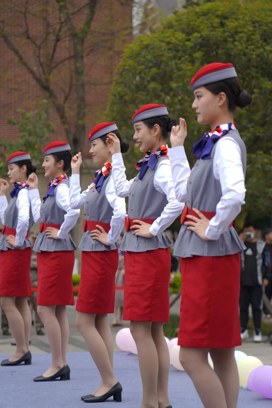 西航空乘学院礼仪风采展示