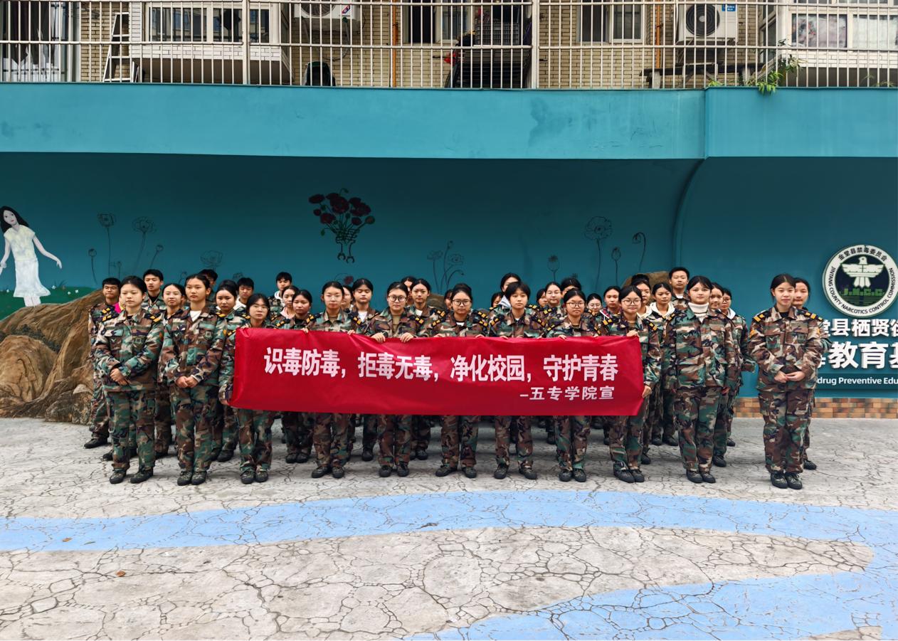 2025-10-30 18:35:15.618000