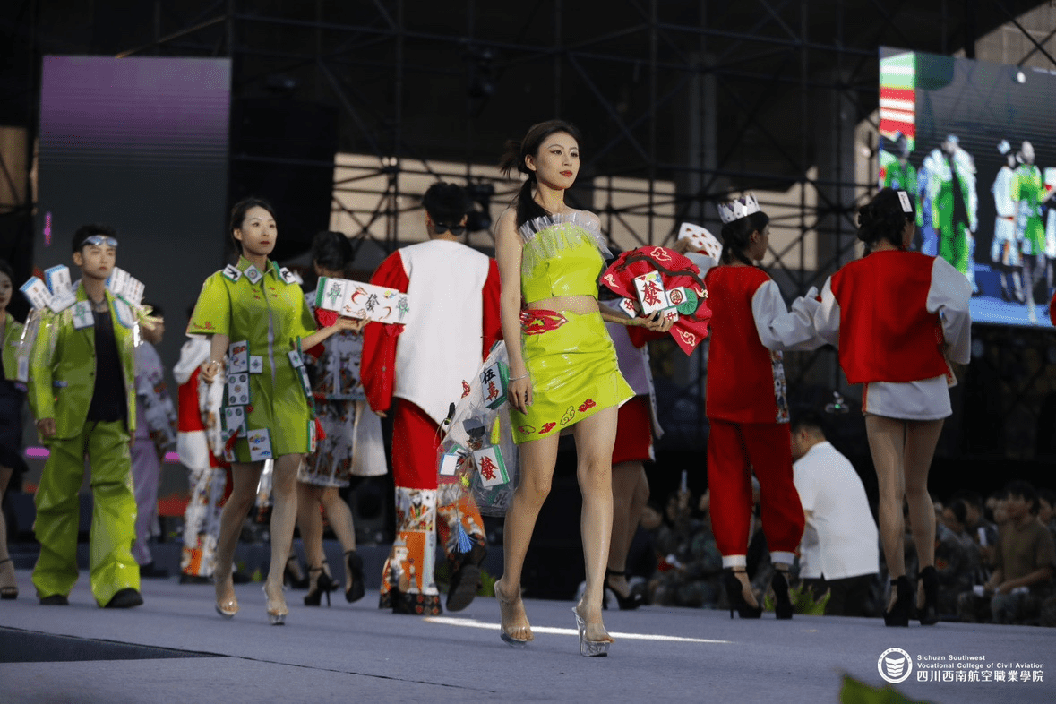 Flower—T台秀社团